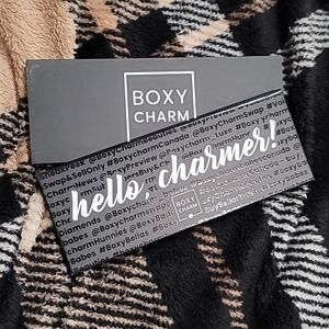 Boxy Charm Hello Charmer